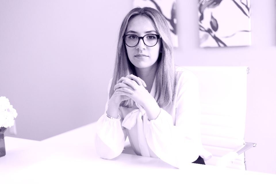 Lucía Ferrer, fundadora y estratega de ecommerce en CreaWoo (foto de prueba)